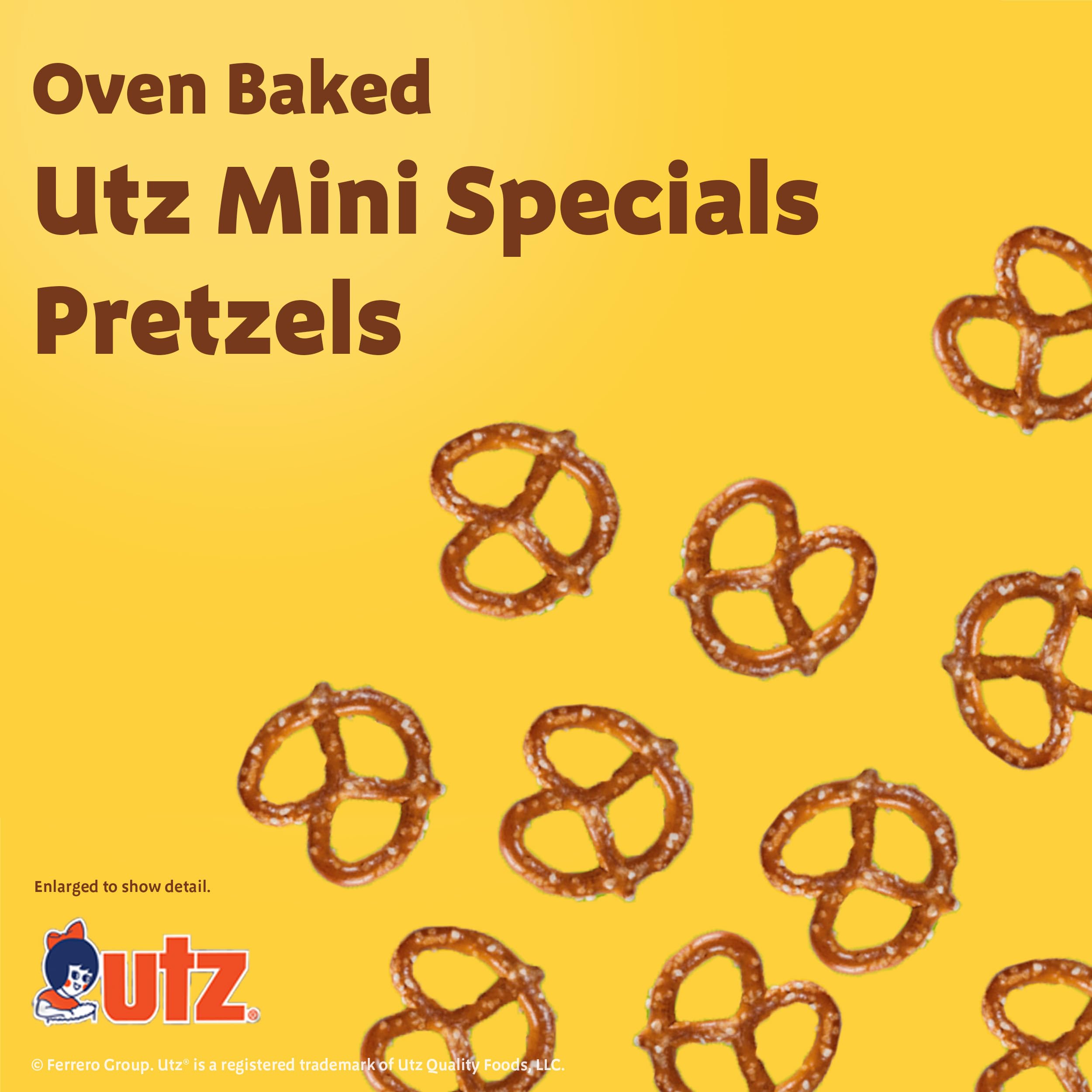 Keebler Sweet & Salty Variety Pack, 30-Count Box, Includes Keebler Chips Deluxe, Fudge Stripes, Utz mini Pretzels and Cheese Balls, 31 oz