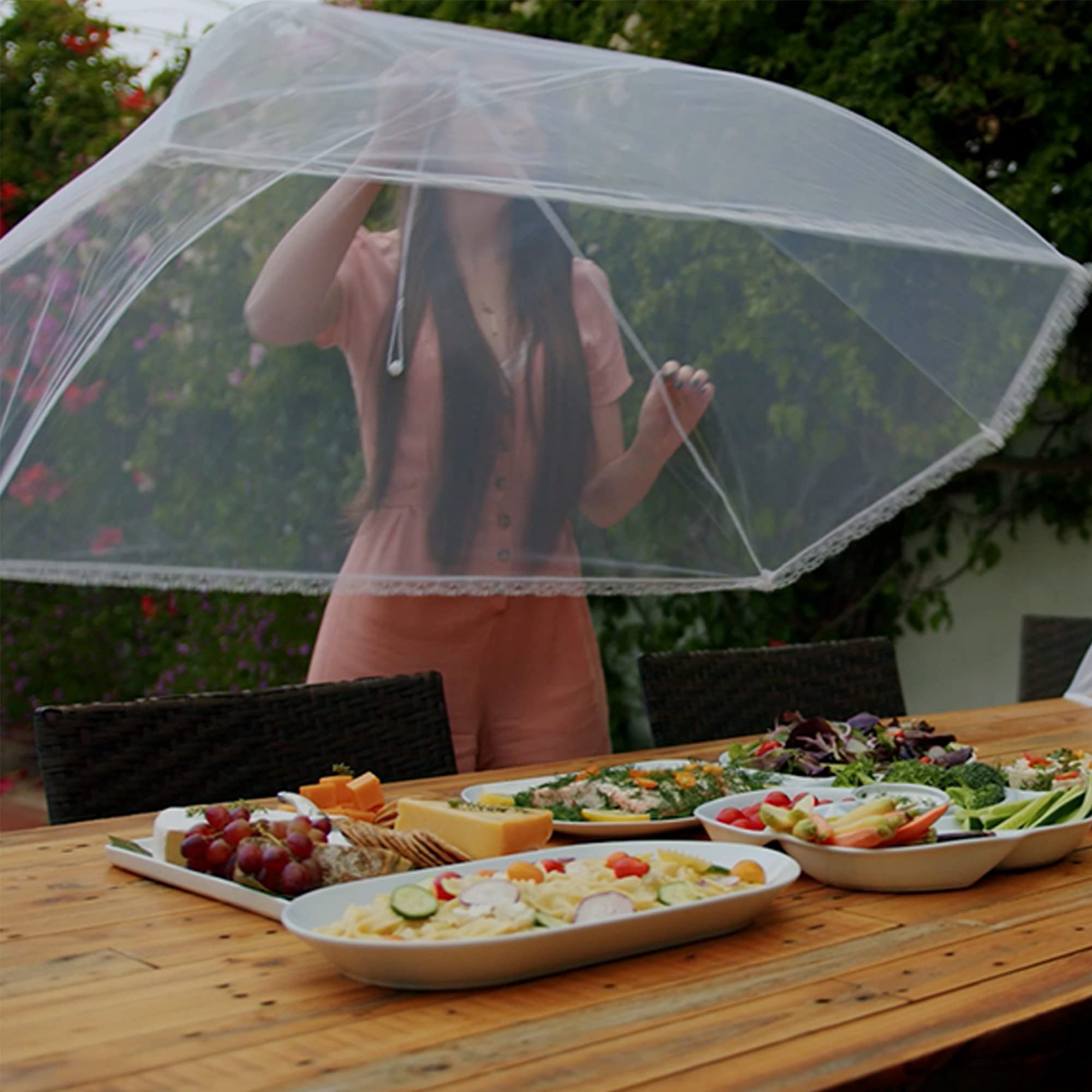 Simply Genius Pop-Up Mesh Food Covers - 17 x 17 in, White, 6 Pack, Large & Tall - Reusable & Collapsible Food Tents for Outdoor Serving